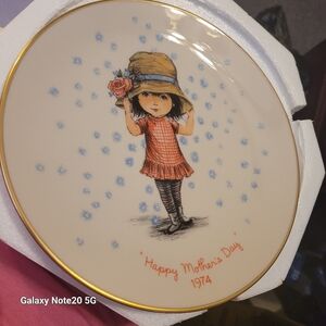 Vintage Mother's Day Decorative Plate